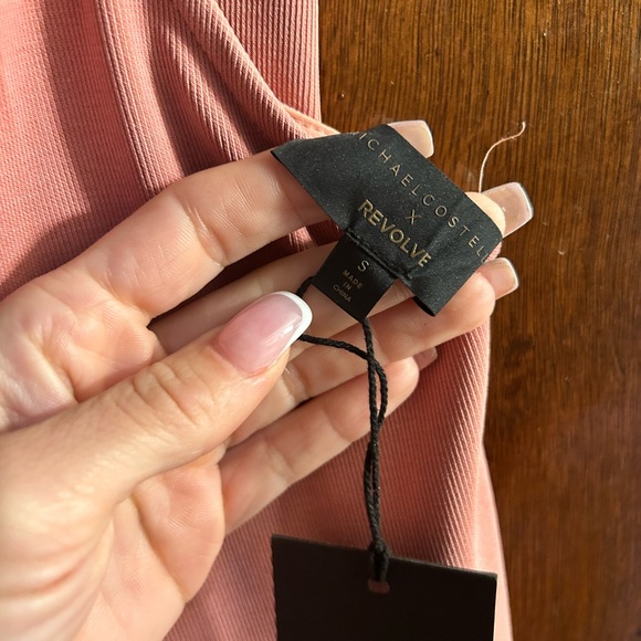 Salmon, color, mid length dress .From Revolve, size small , never worn - Picture 2 of 4